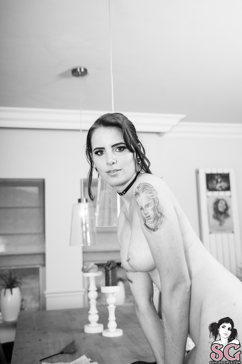 brigittesummers-themaid-39.jpg