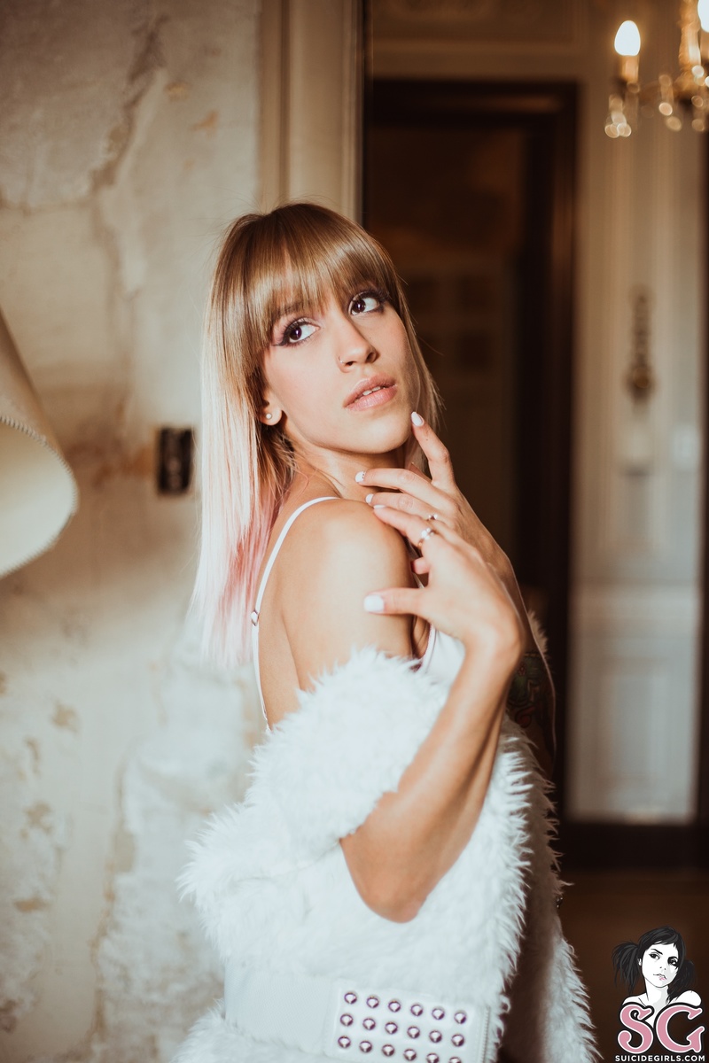 karenia-pluma-05.jpg