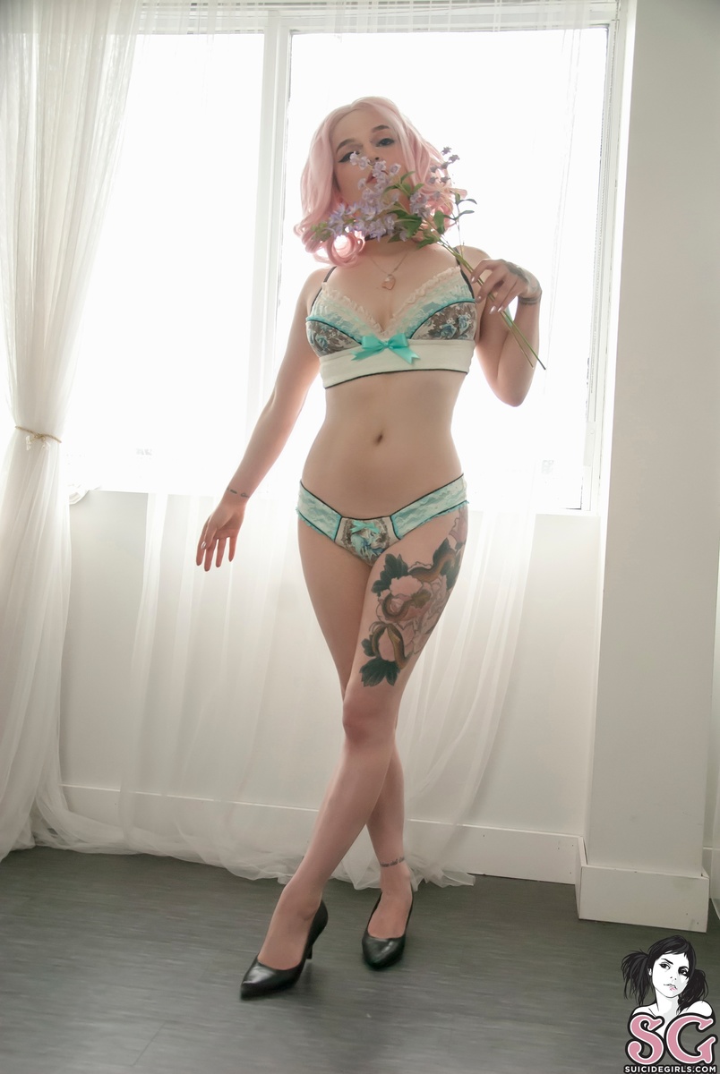 tcha-vintagevanity-07.jpg