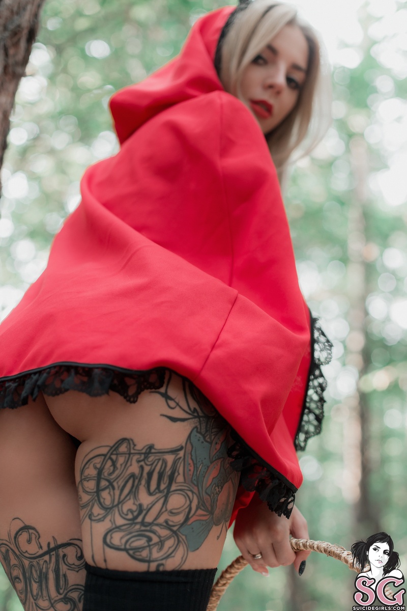 elisarose-insearchofawolf-07.jpg