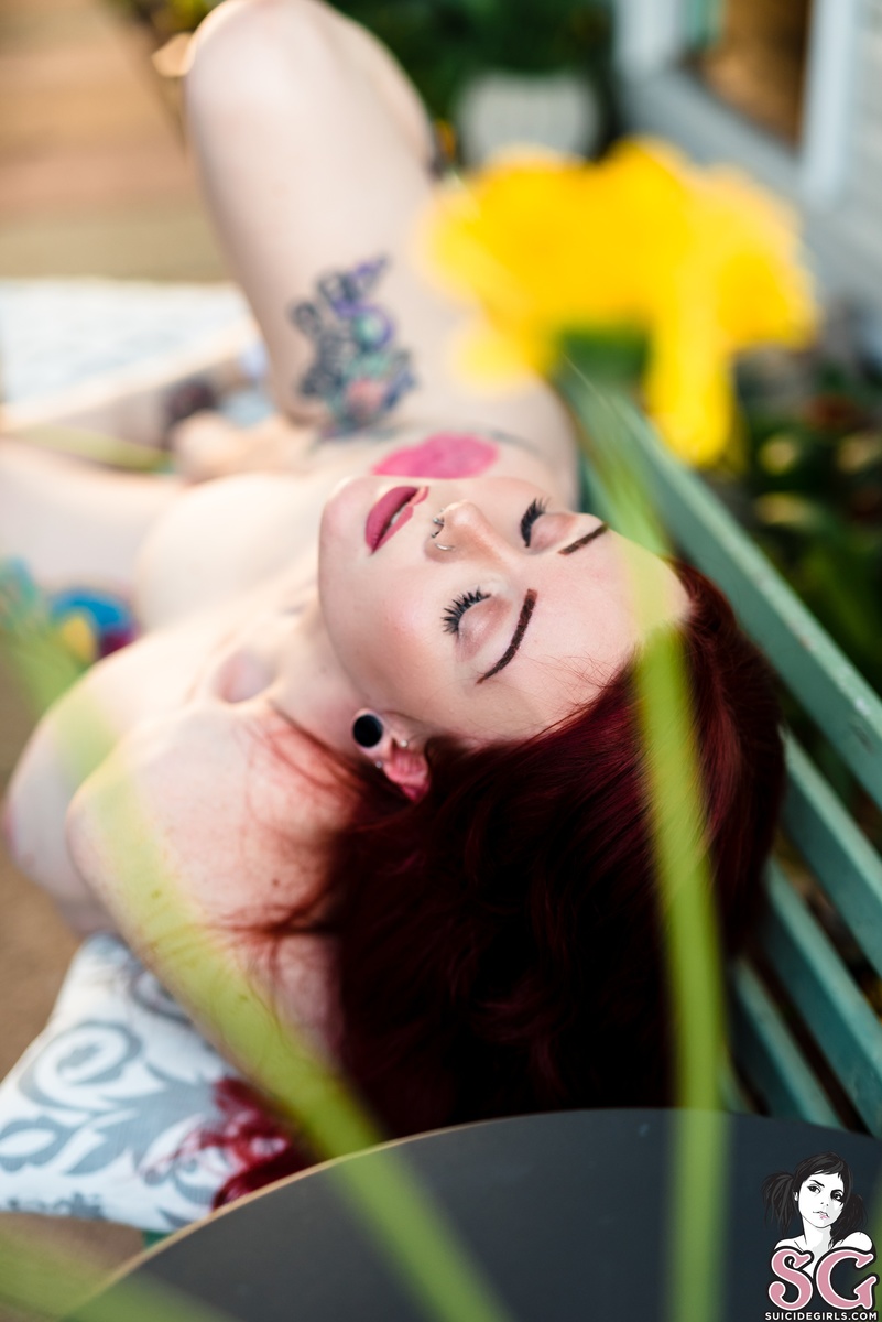 sirenn-thegirlnextdoor-39.jpg