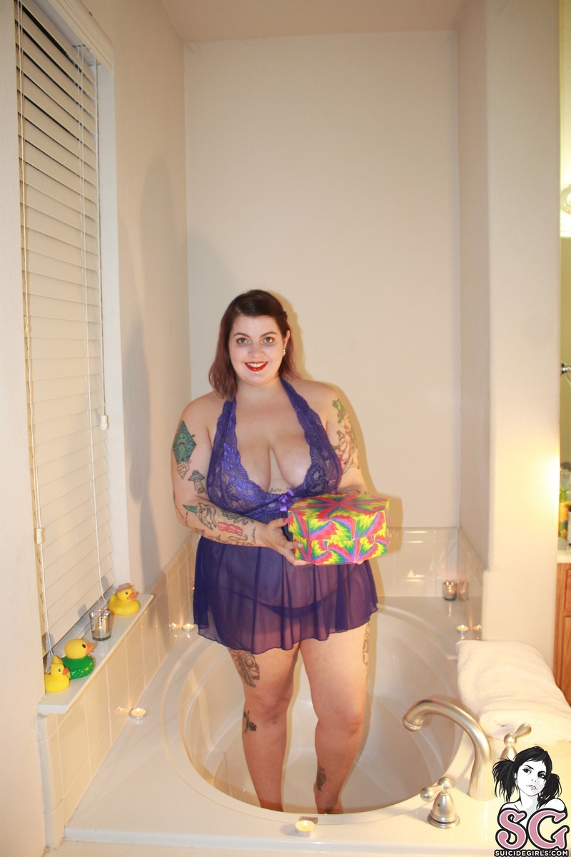 morningstar-bathbombsandduckies-01.jpg