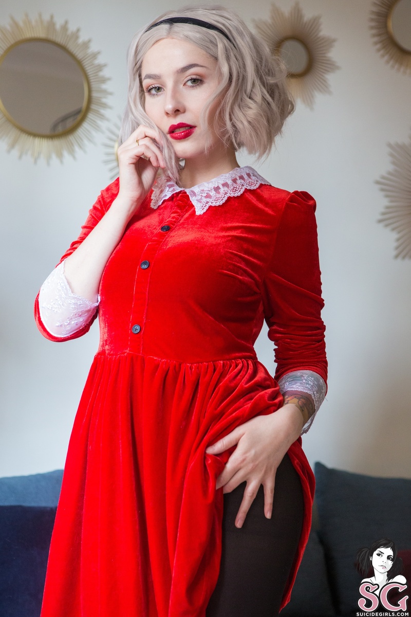 marlene-yousaywitchlikeitsabadthing-03.jpg