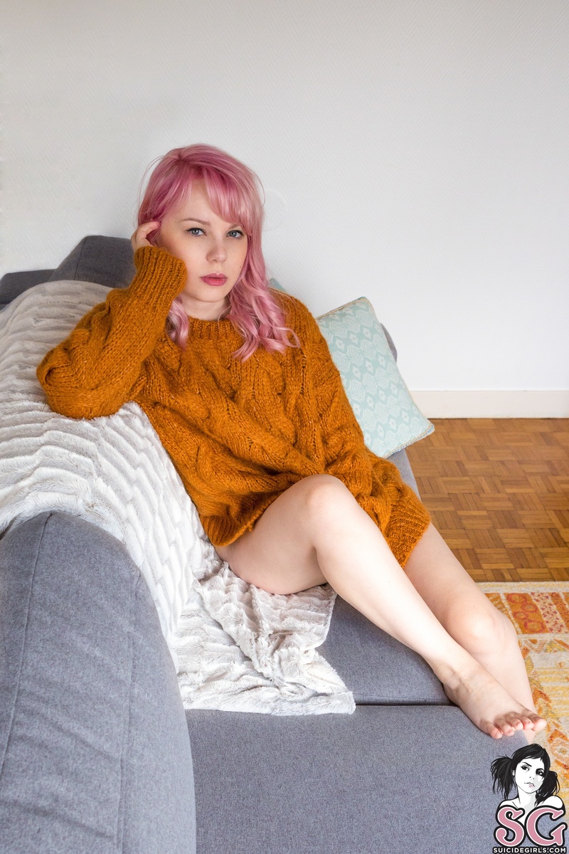cally-joliemome-01.jpg