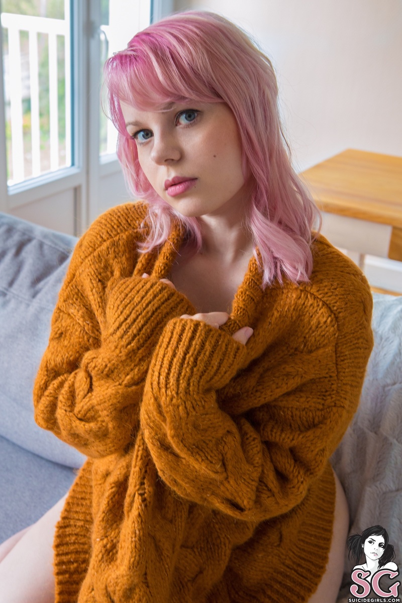 cally-joliemome-05.jpg