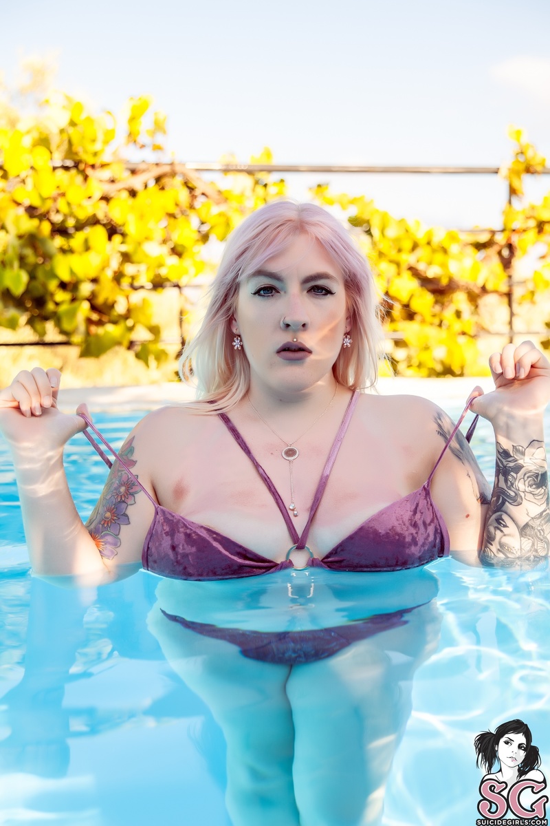 midnightpoison-thesirenssong-09.jpg