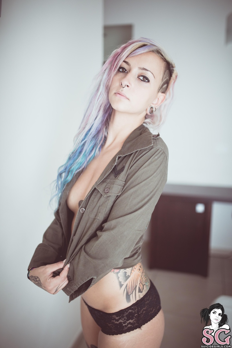artemisia-sweetymilitaryp-09.jpg