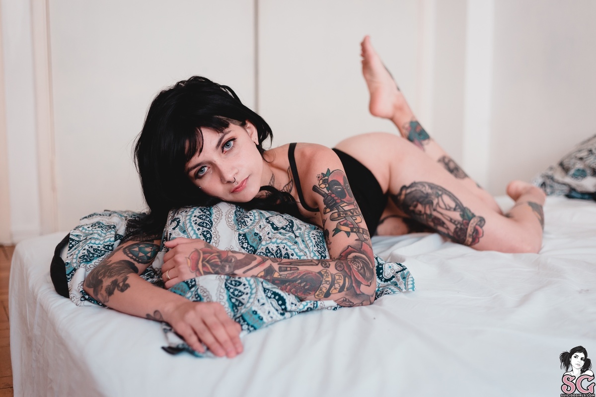 ellqvist-thewhiteroom-03.jpg