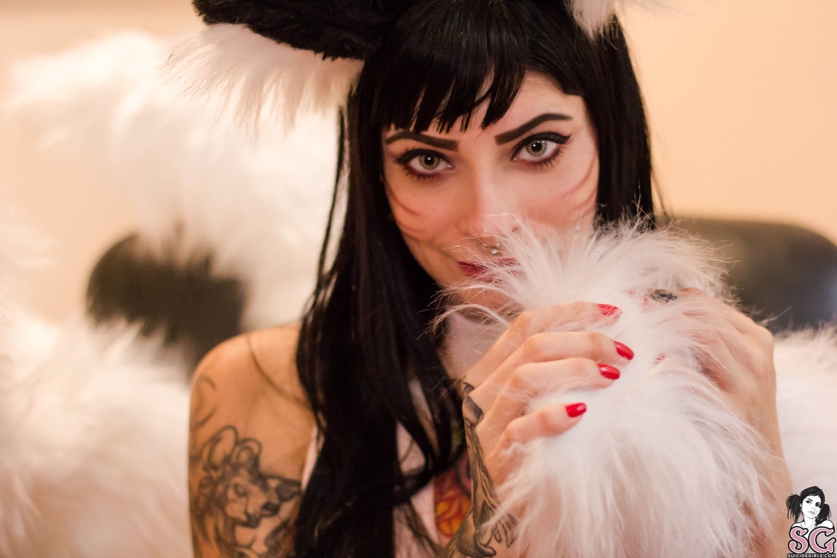 nanddafox-ahritheninetailedfox-07.jpg