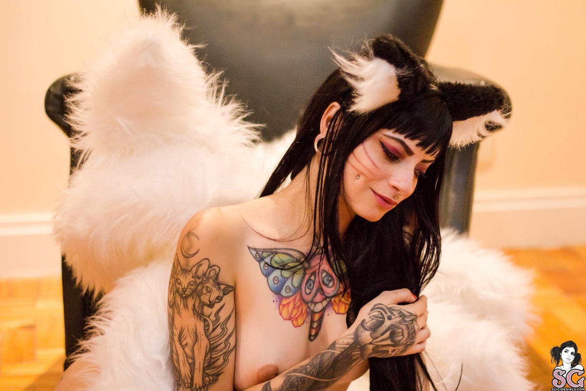 nanddafox-ahritheninetailedfox-35.jpg