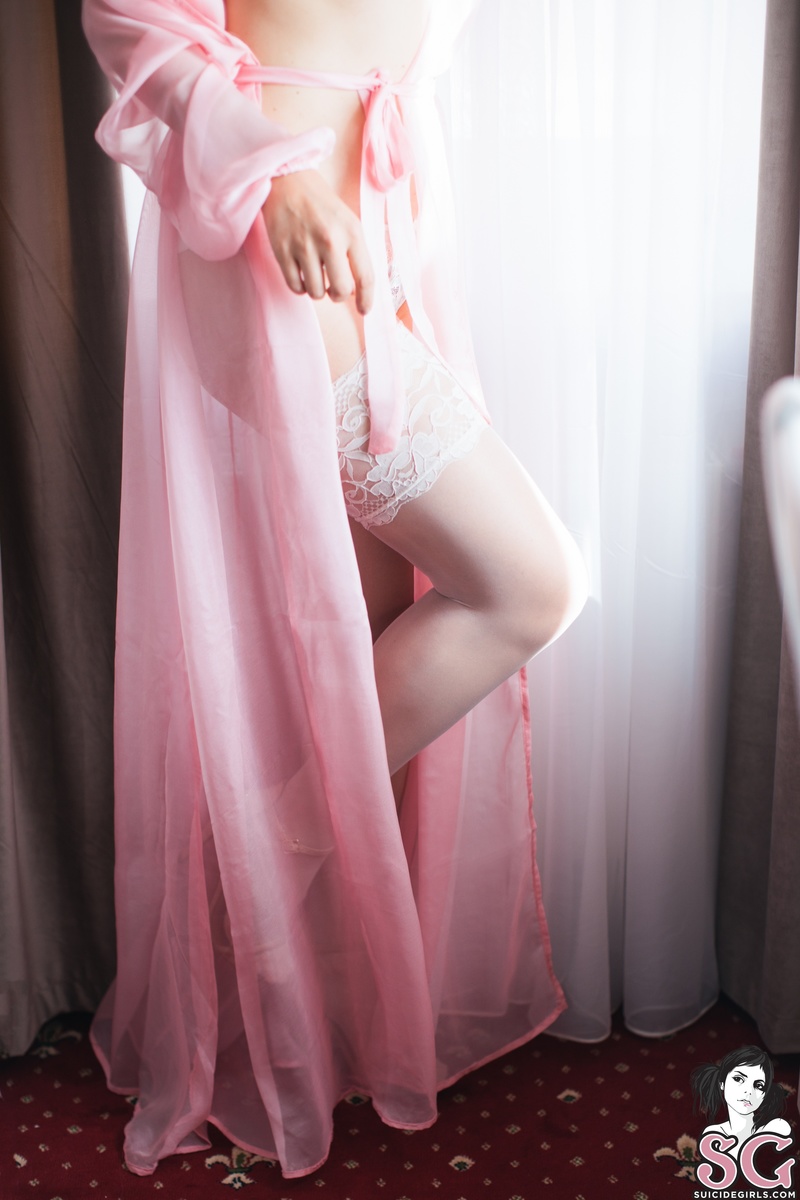 marisabel-flowersfromthestranger-03.jpg