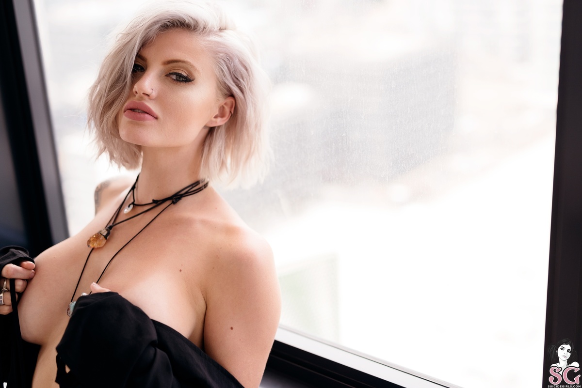 dollyd-onyx-15.jpg