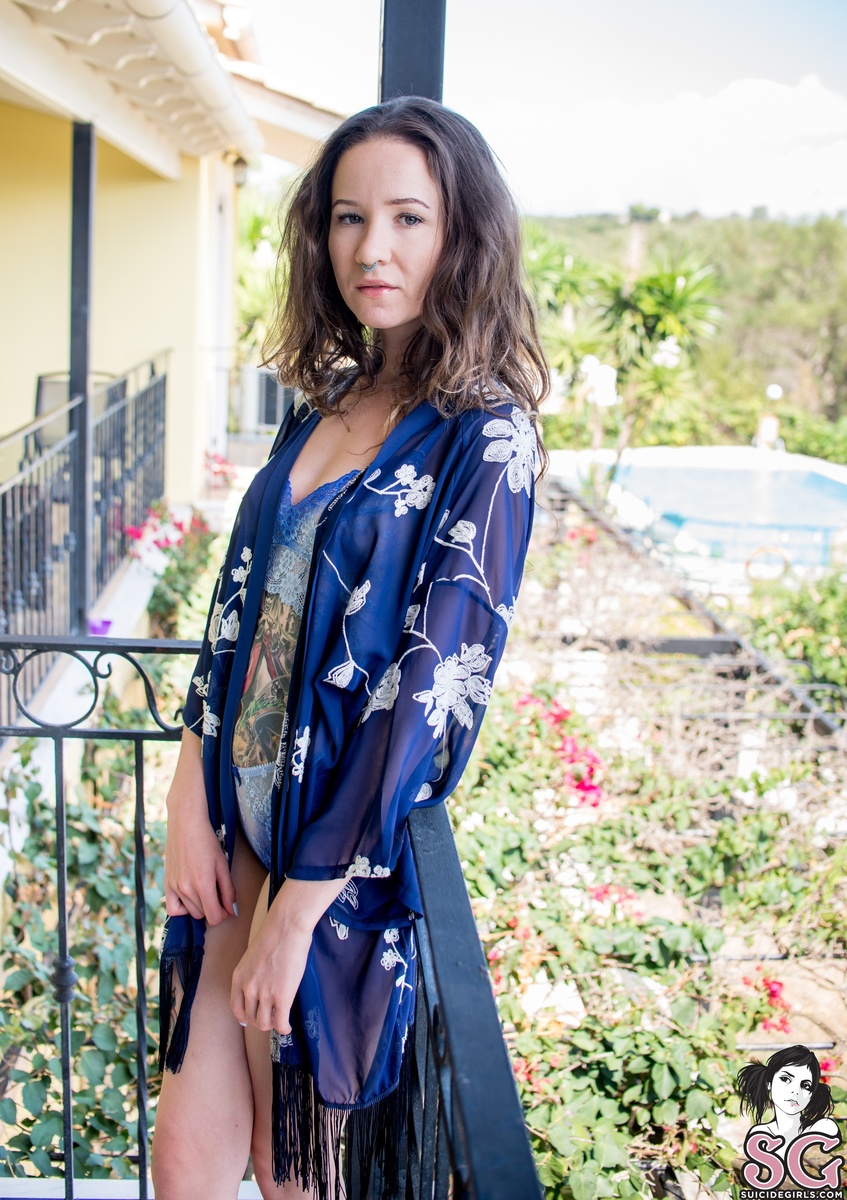 katlady-theonlyexception-01.jpg