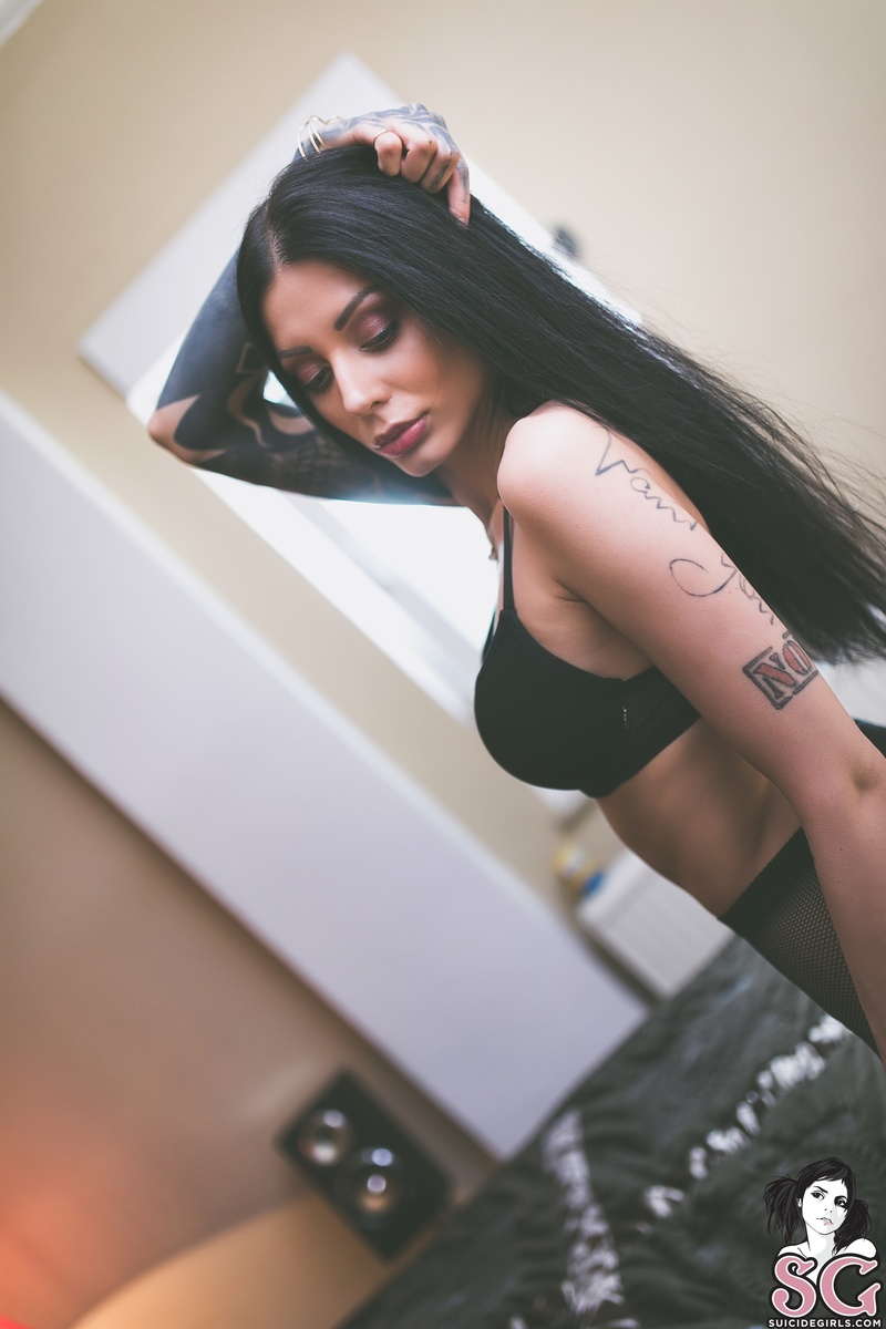 keridevilish-inthetights-03.jpg