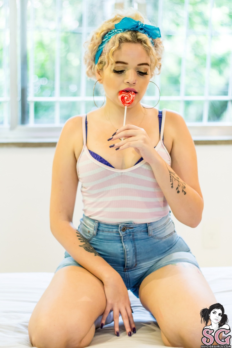 cherrie-candyvelvet-09.jpg