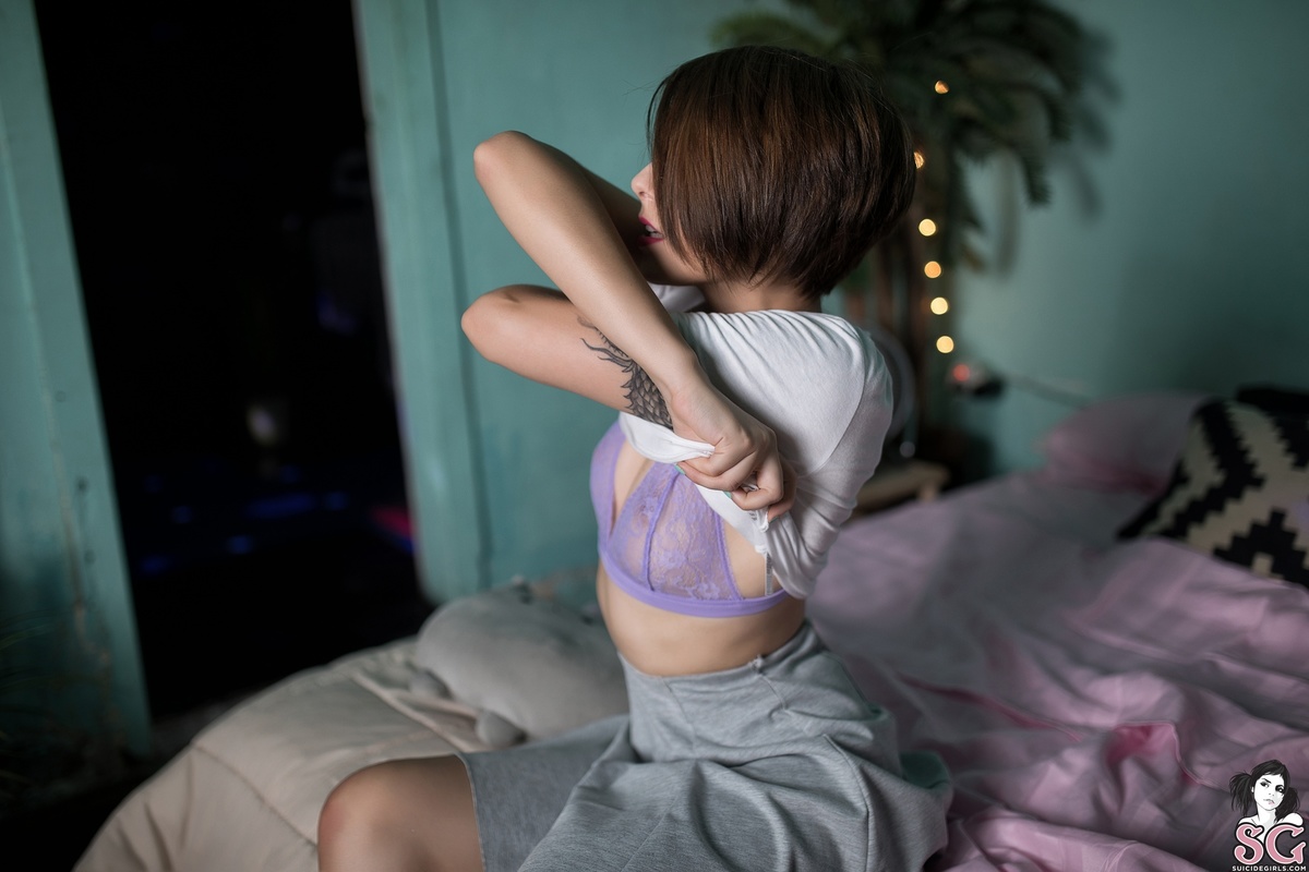 nyna-ourlittlesecret-09.jpg
