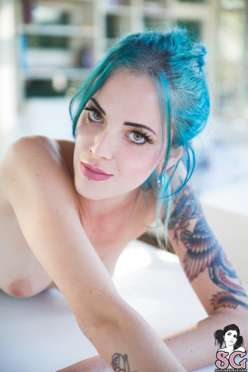 myku-crystalcage-29.jpg