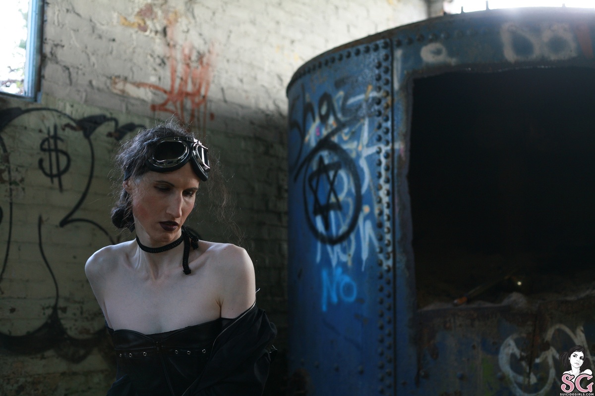 persephonepitstop-wastelandwarrior-07.jpg