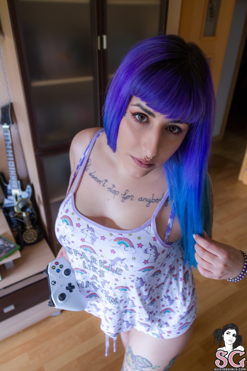 numbra-playingwithunicorns-03.jpg