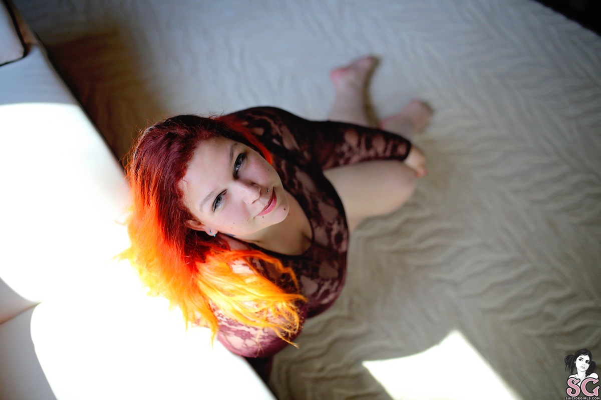 bustybella-tequilasunrise-07.jpg