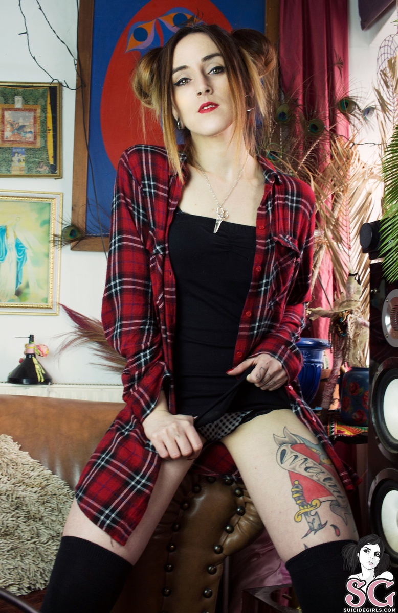 celiayeah-randomme-05.jpg