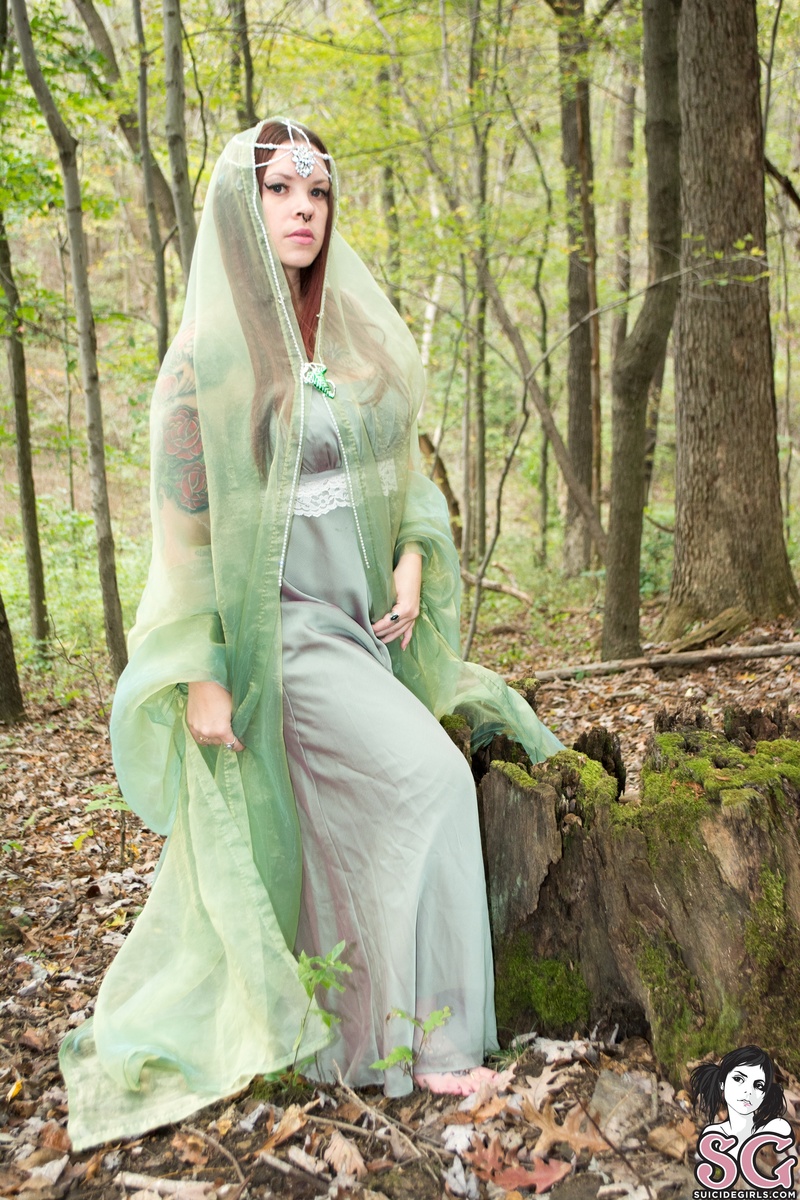 ravenskarlette-dreams-01.jpg