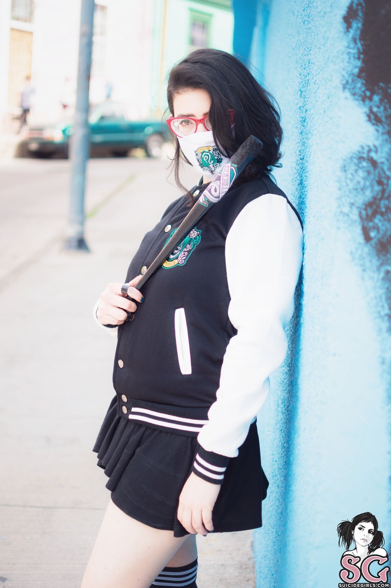 bitterblue-itwasslytherinorslutherin-01.jpg