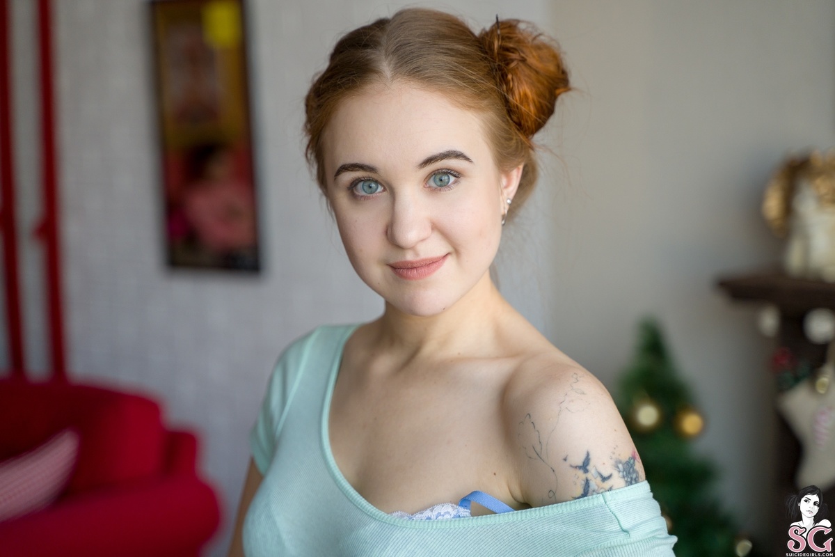 kaissy-redheadnewyear-01.jpg