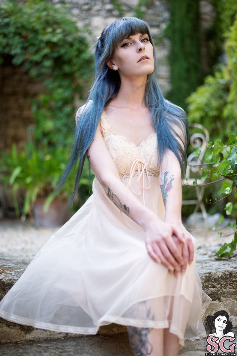 lilymai-juniper-03.jpg