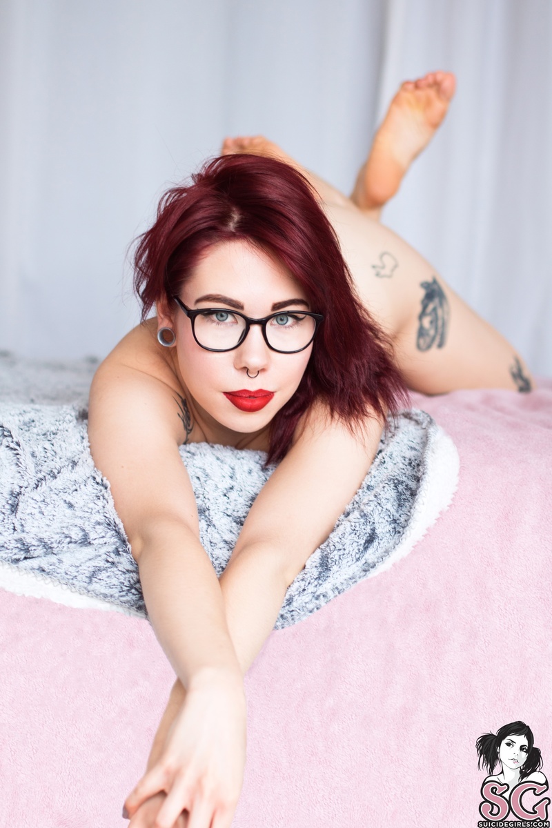 helynn-pinkfire-33.jpg