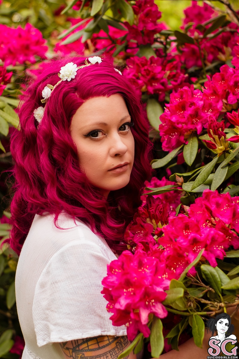 ofeliah-treehugger-05.jpg