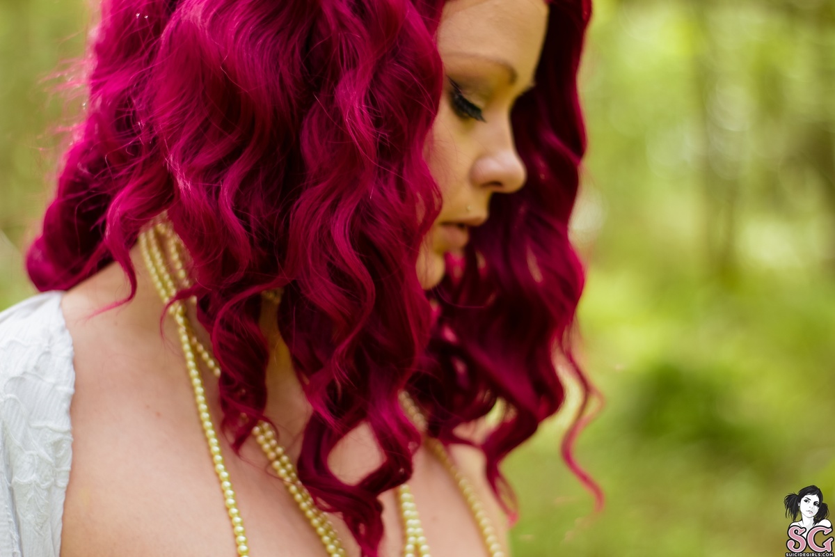 ofeliah-treehugger-15.jpg