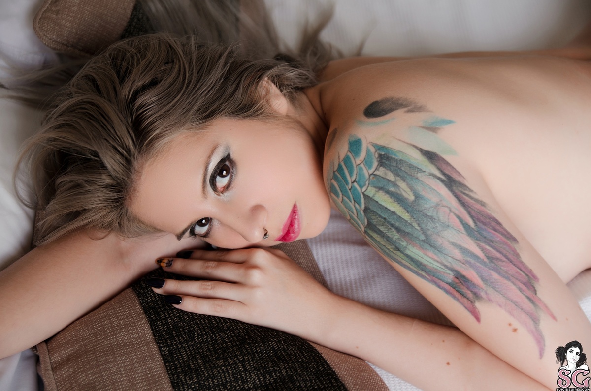 luugrey-justthetwoofus-31.jpg