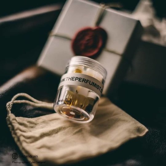 Exclusive Perfumes