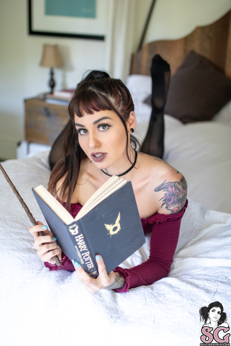 brea-mischiefmanaged-01.jpg