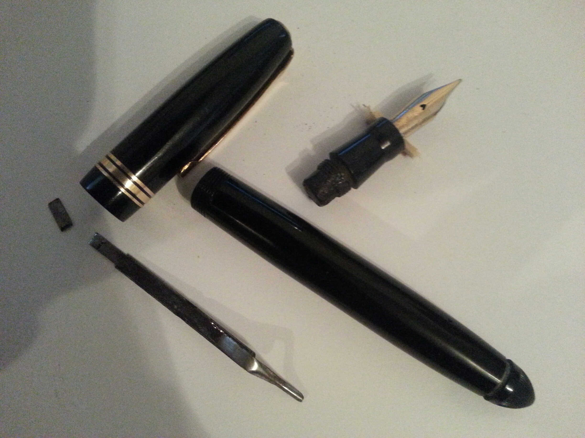 Mabie Todd pen