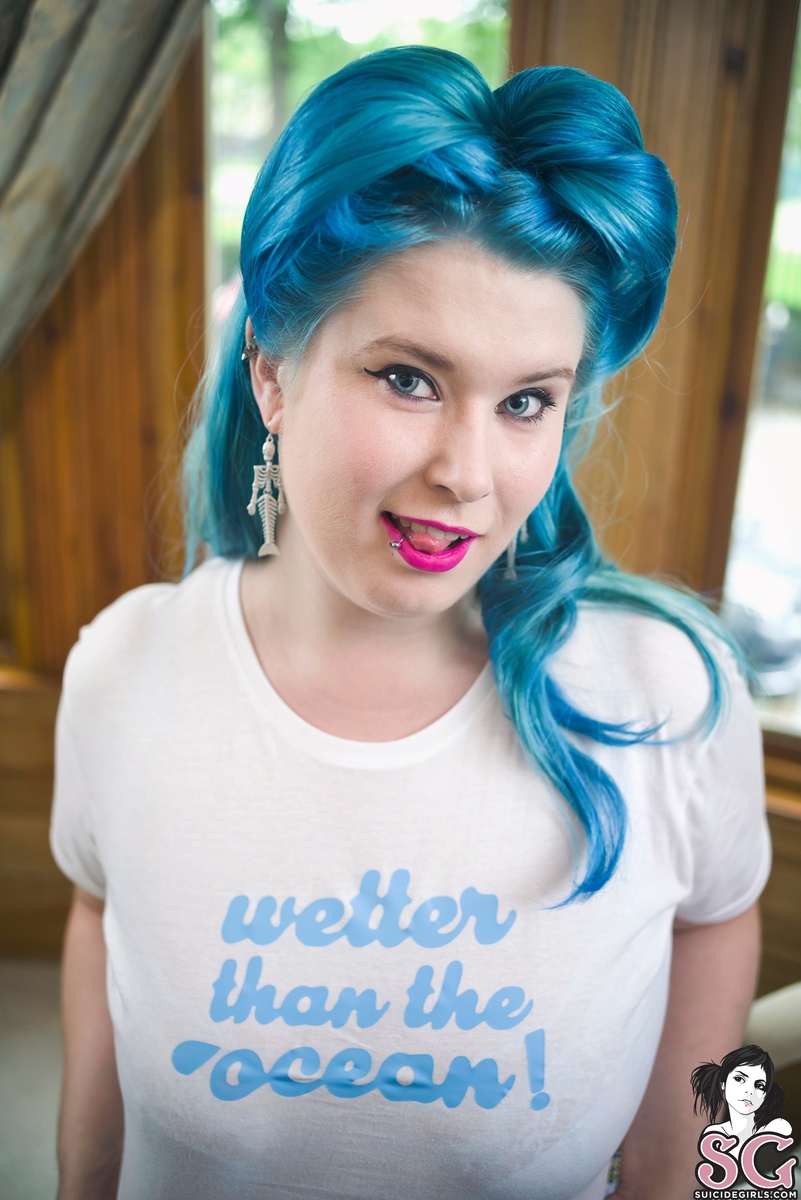 bluemerkitten-makingasplash-03.jpg