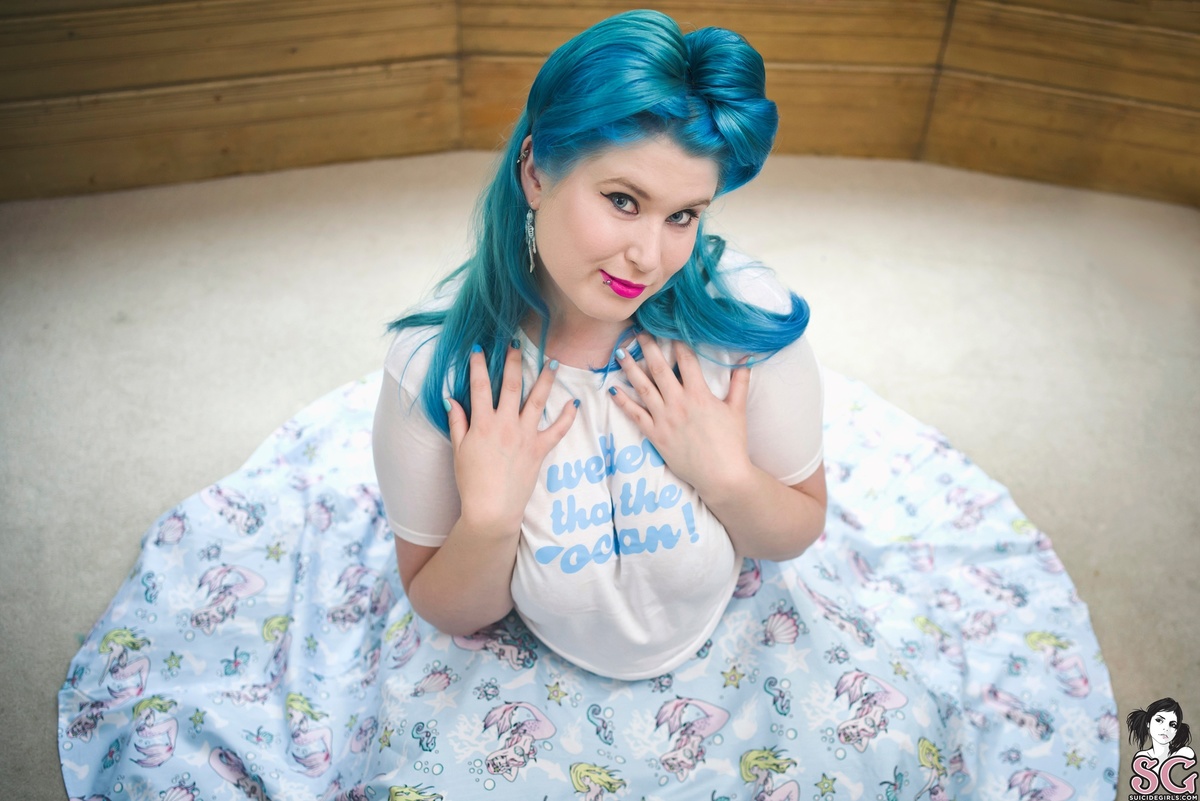 bluemerkitten-makingasplash-11.jpg