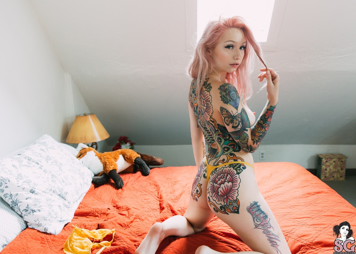 bae-foxy-23.jpg