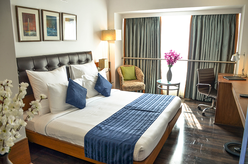 Hotels near CEPT University