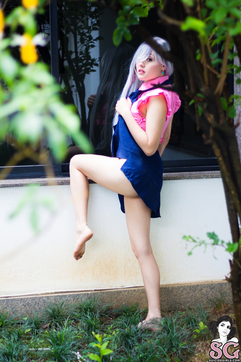 lollahattori-princessofsin-13.jpg