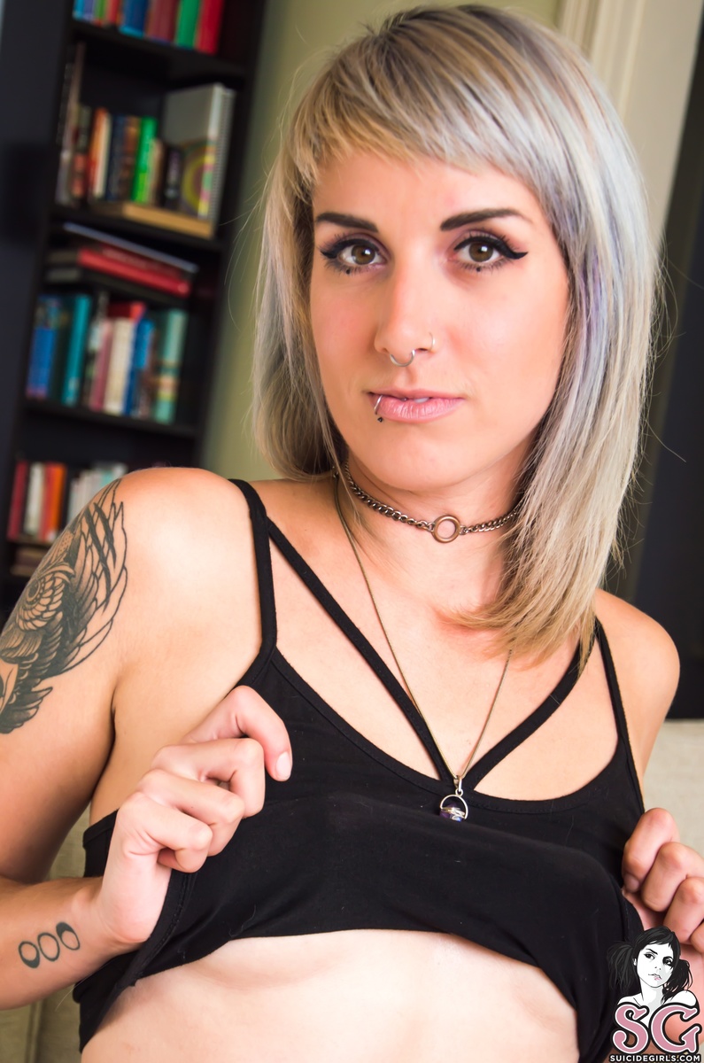 sarinrae-kinkykitsune-13.jpg