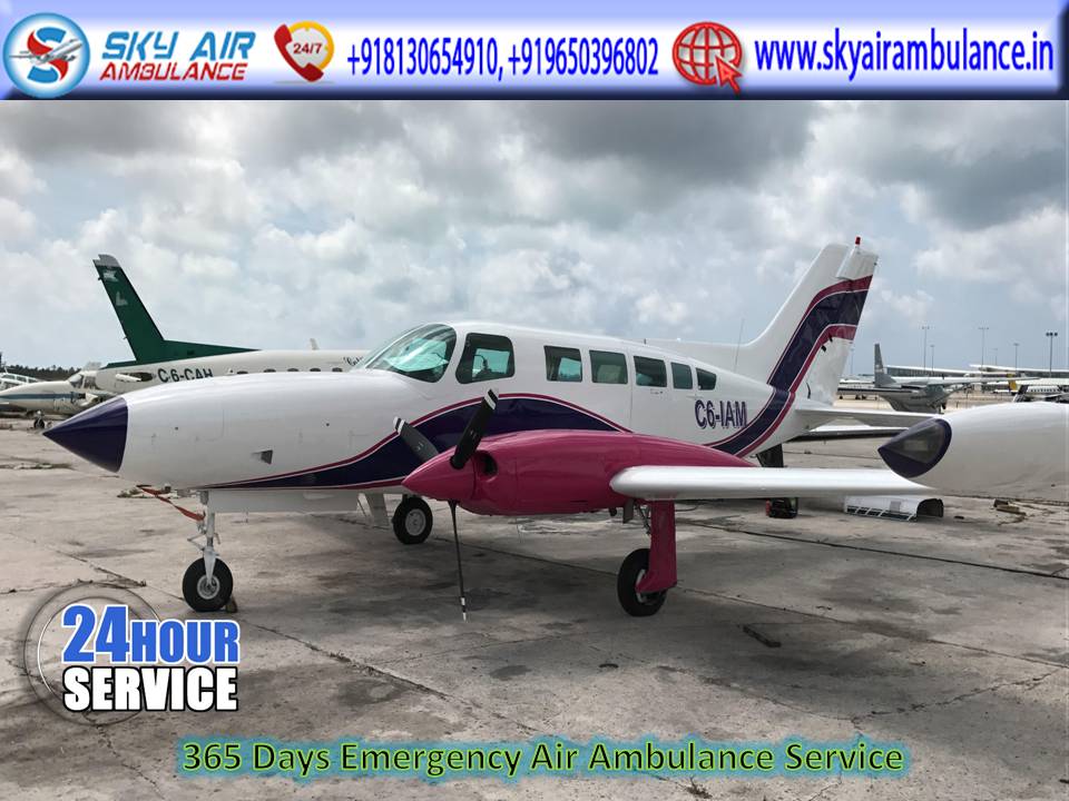 Book Unordinary ICU Setup Air Ambulance Service in Jabalpur by Sky