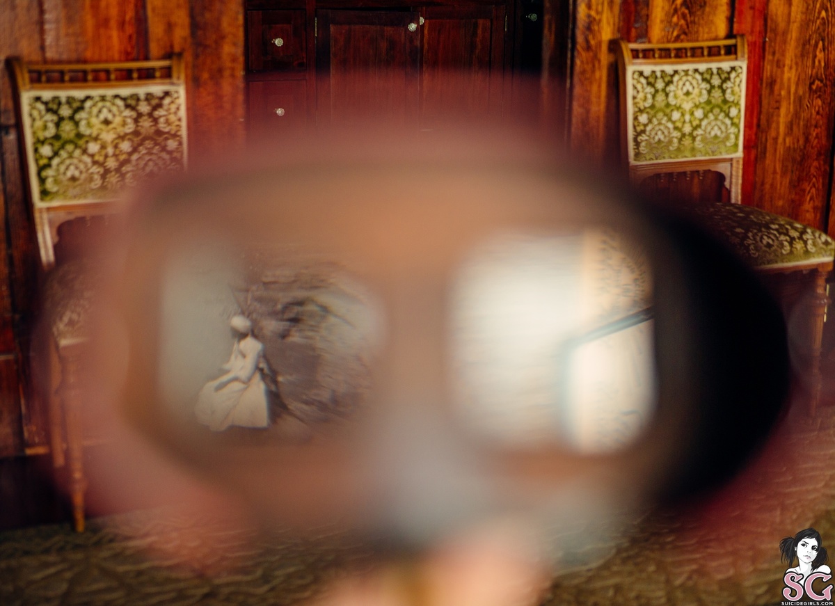 sissylaala-stereoscope-25.jpg