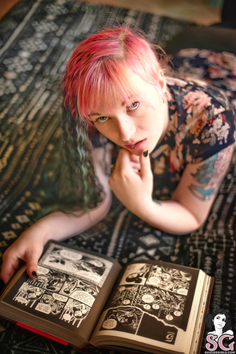 venomousrose-habibi-07.jpg