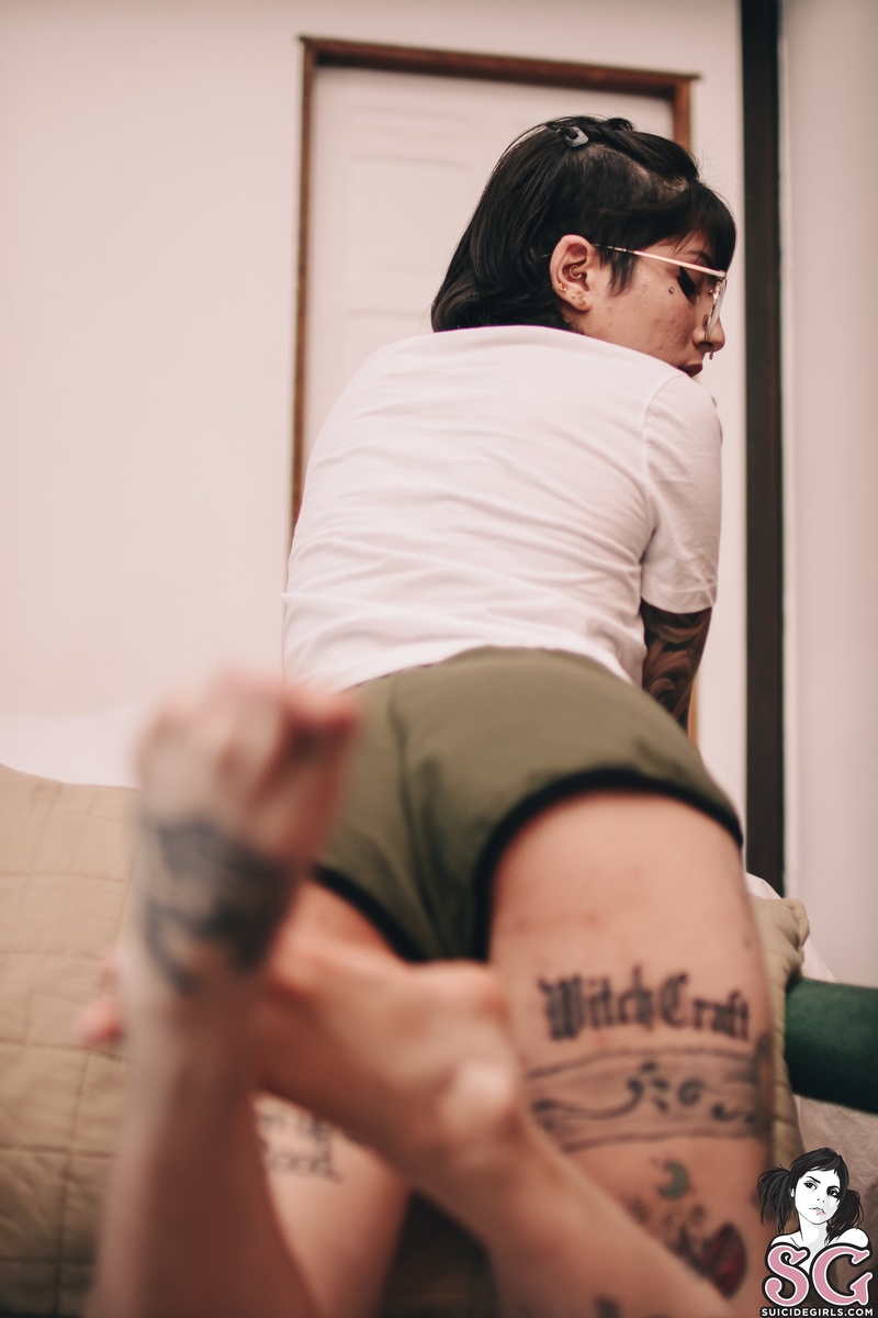 antonieta-kidslovesatan-07.jpg