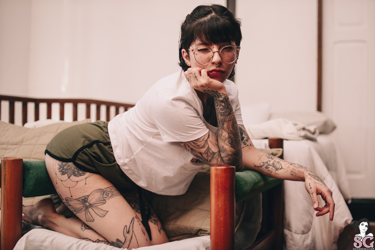 antonieta-kidslovesatan-09.jpg