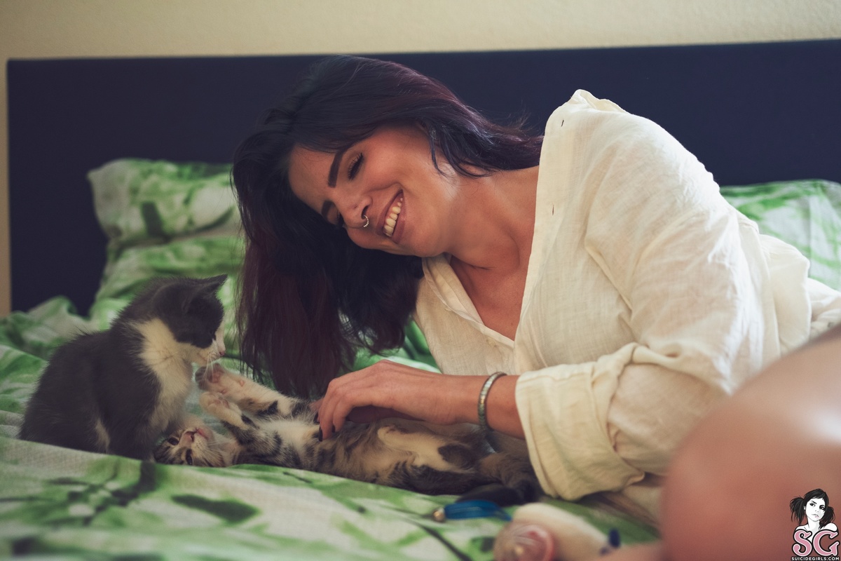brigittesummers-hellokittens-05.jpg