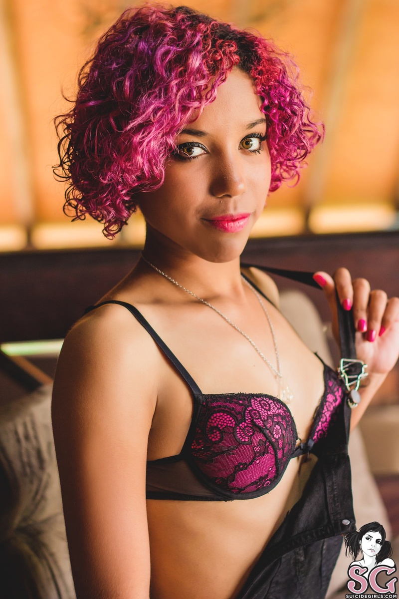 leenda-plumcandy-15.jpg