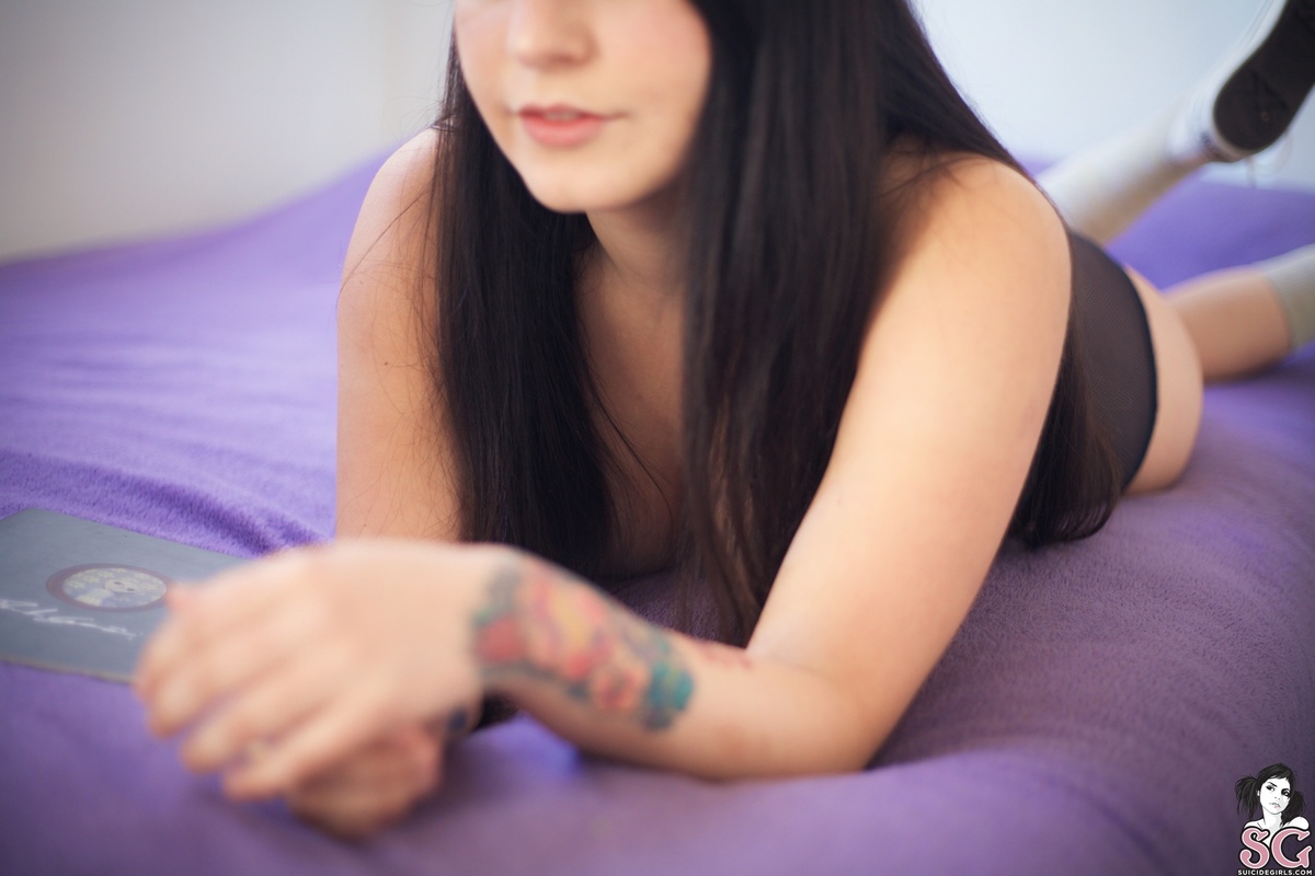 camik-lovealwaysremains-13.jpg